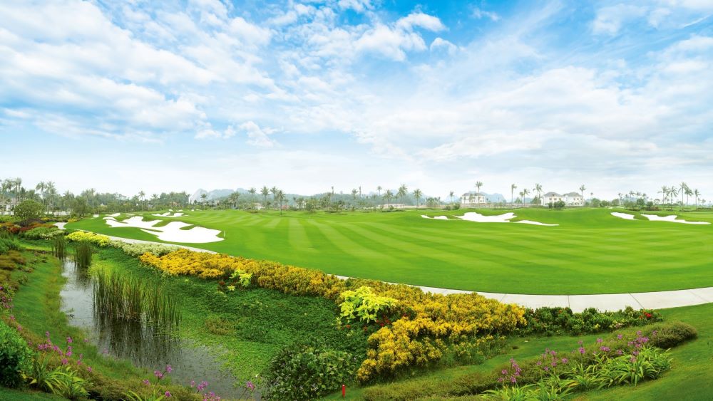 Sono Belle Hai Phong Golf & Resort